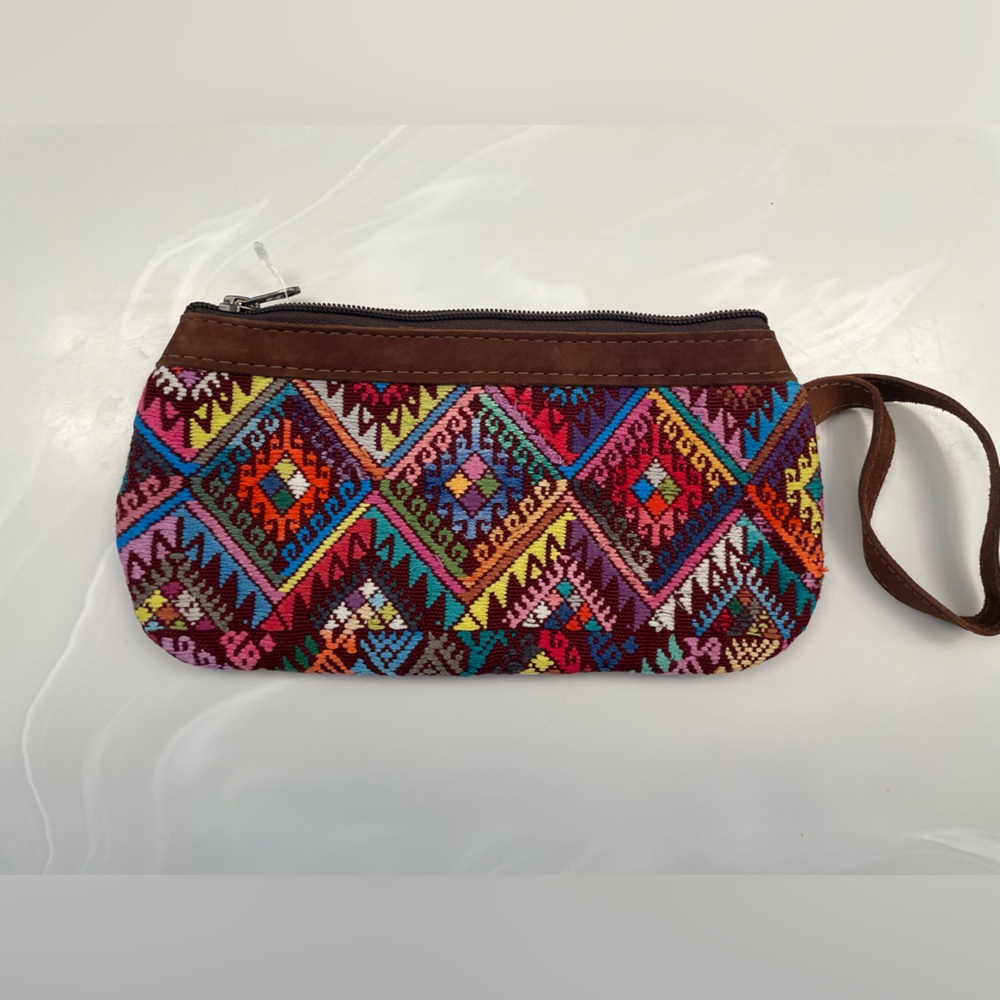 Nena & co artisan Handwoven Multicolor Geometric Wristlet